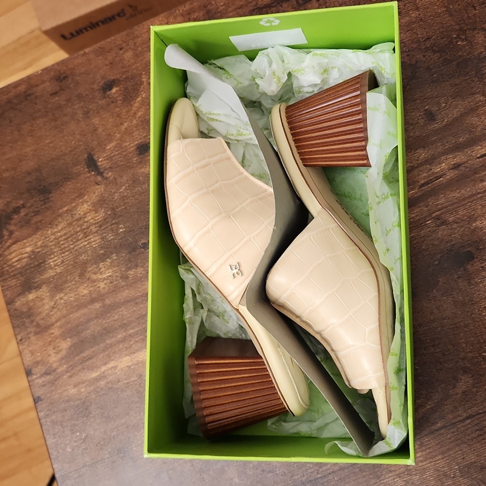 Sonya Croc-Embossed Textured Leather Cream Sandals Mules
